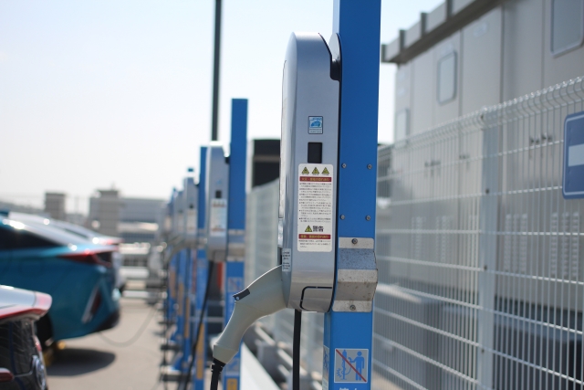 電気自動車 × 太陽光発電