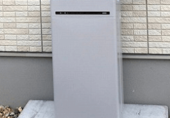 オムロン　マルチ蓄電プラットフォーム16.4kWh施工写真