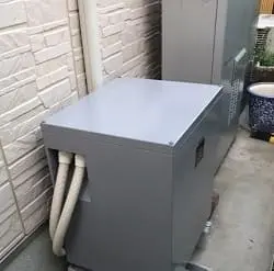 蓄電池を導入してモニター上で電気代0円の日があります！